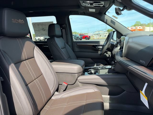 New 2026 Chevrolet Tahoe High Country AWD/4WD image 13