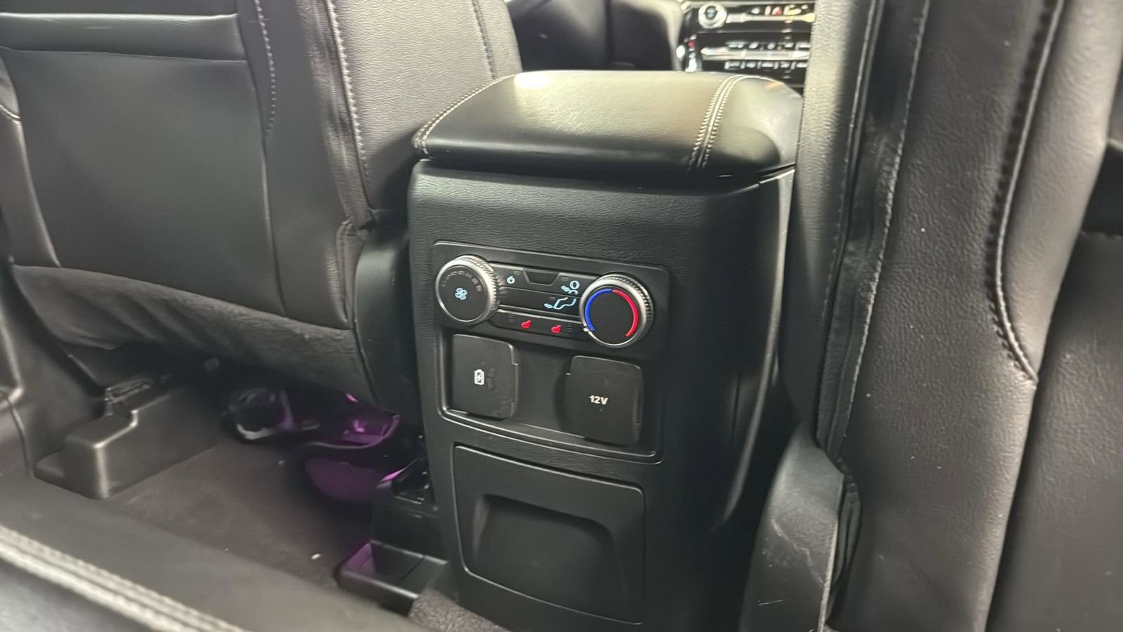 Certified 2022 Ford Explorer Limited image 28