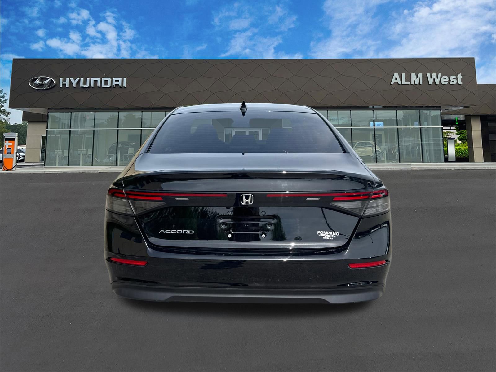 Used 2023 Honda Accord LX image 6