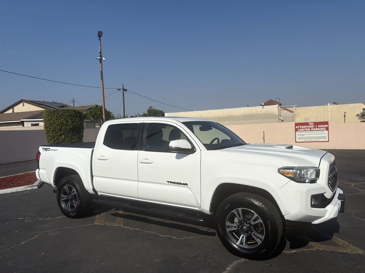 Used 2019 Toyota Tacoma TRD Sport image 42