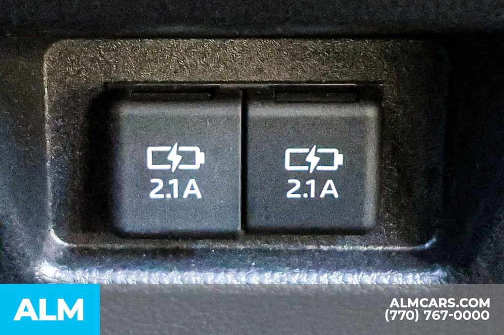Used 2022 Toyota Venza Limited AWD/4WD image 56