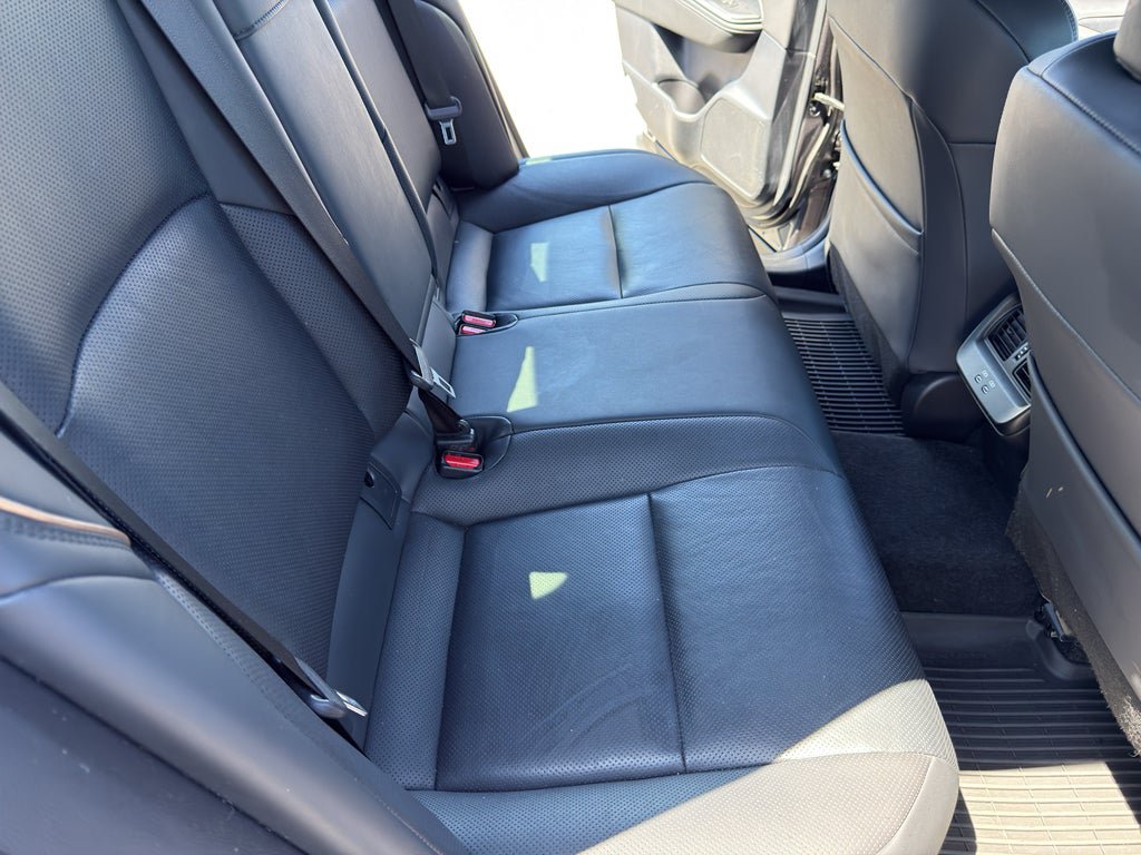 Used 2023 Toyota Crown AWD/4WD image 27