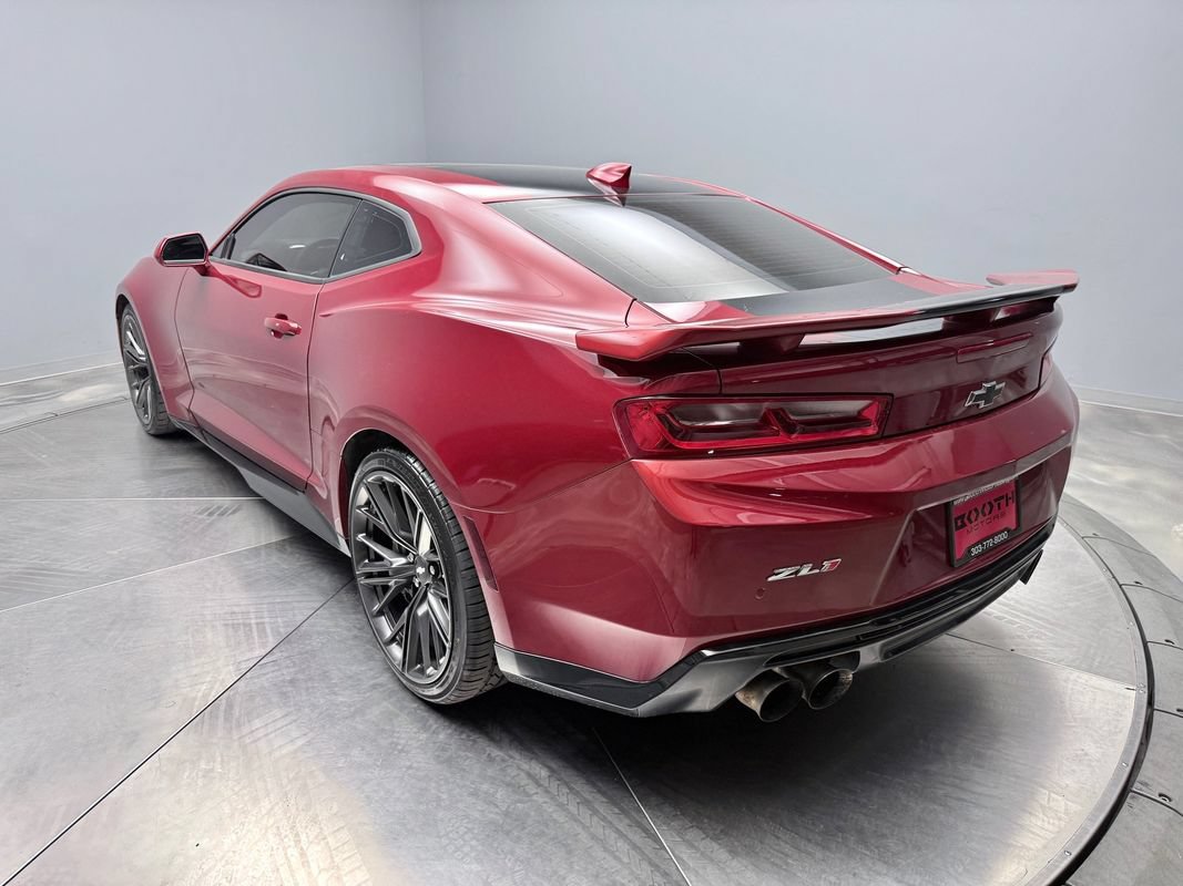 Used 2018 Chevrolet Camaro ZL1 RWD image 7