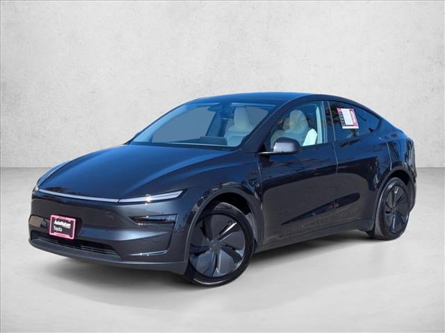Used 2026 Tesla Model Y 2WD video 1