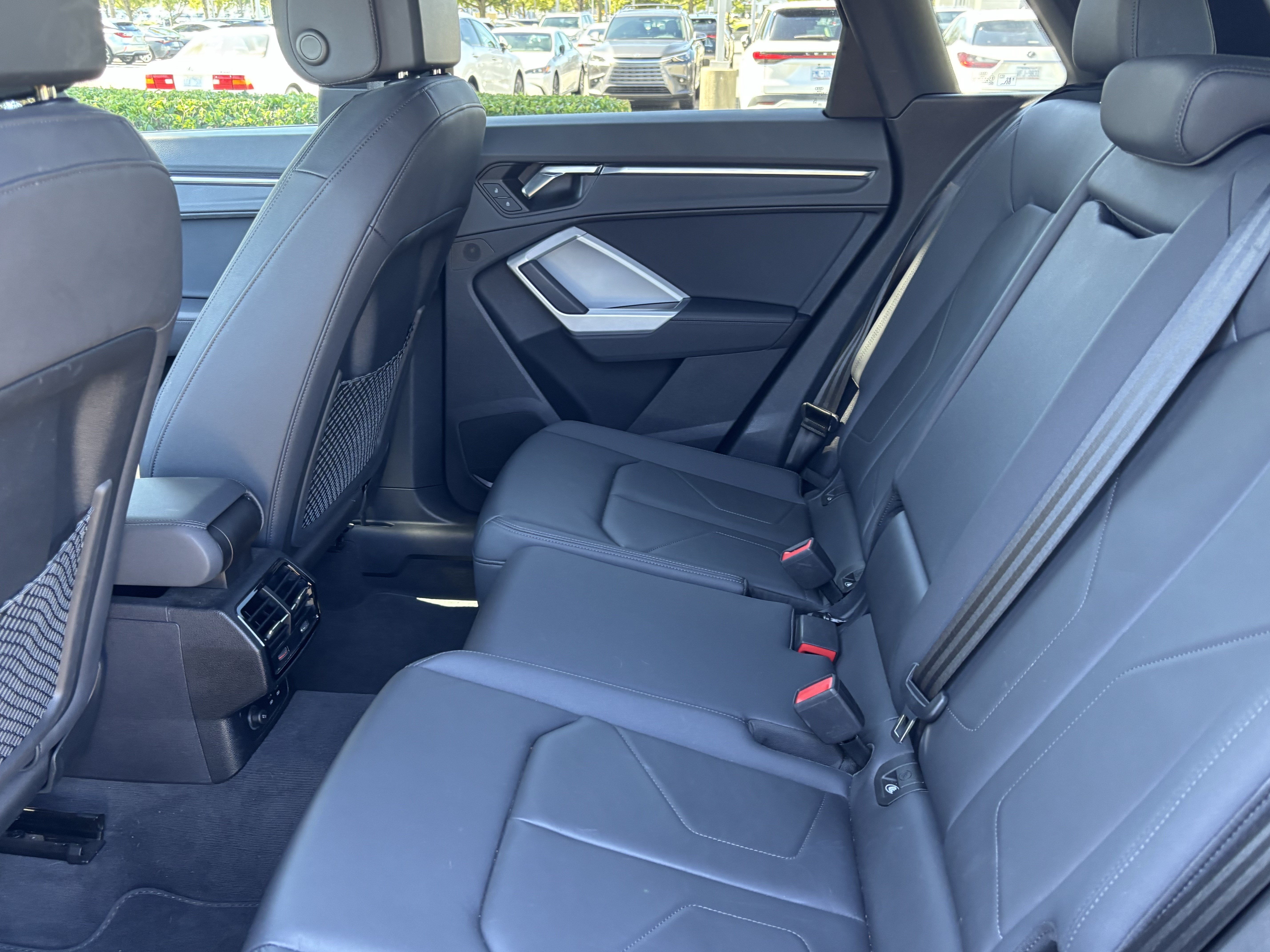 Used 2024 Audi Q3 2.0T Premium Plus AWD/4WD image 18