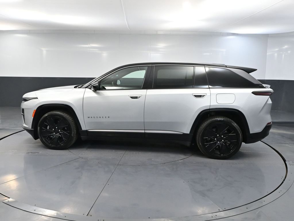 Used 2025 Jeep Wagoneer S Launch Edition image 10