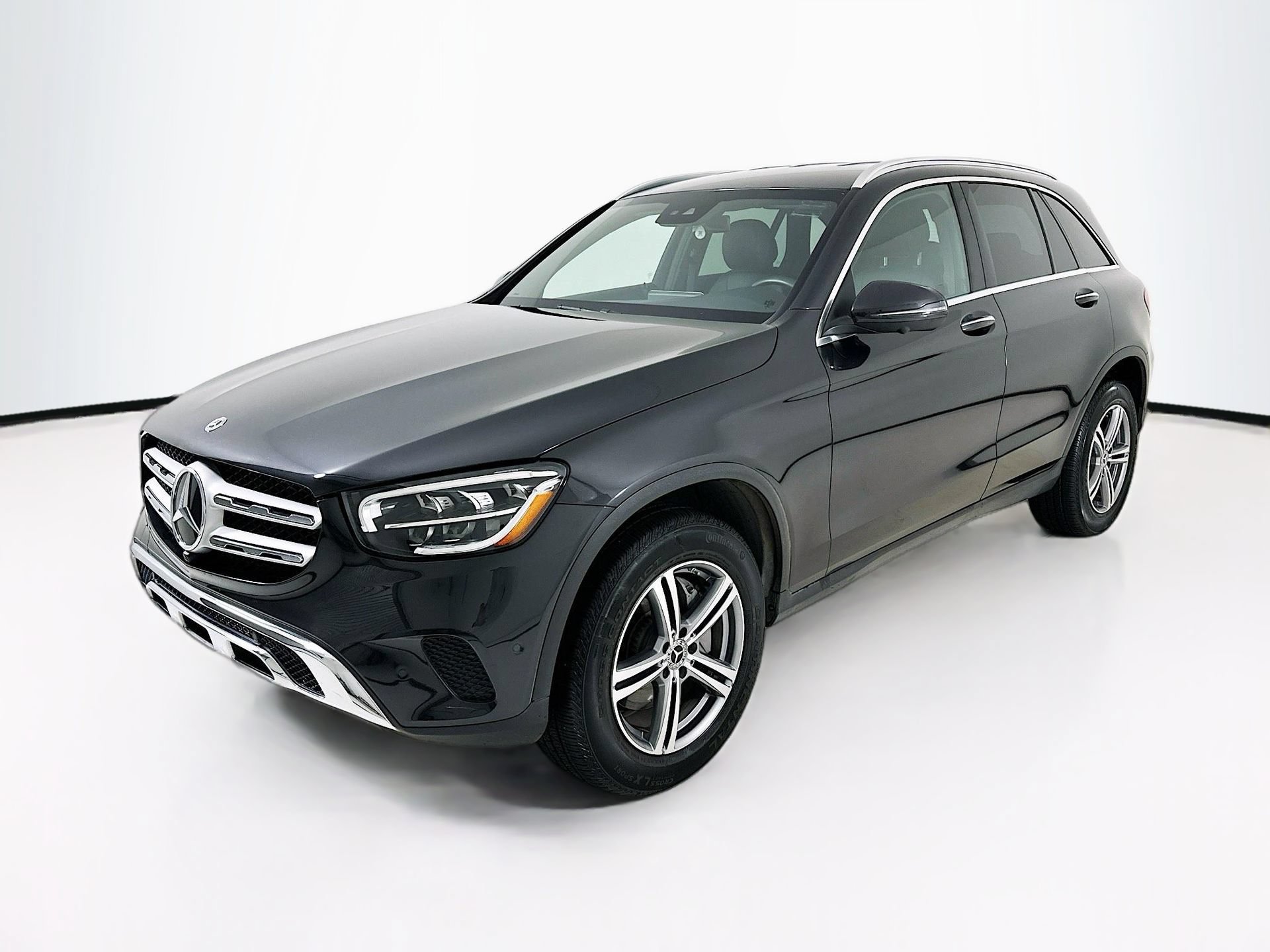 Certified 2022 Mercedes-Benz GLC 300 image 3