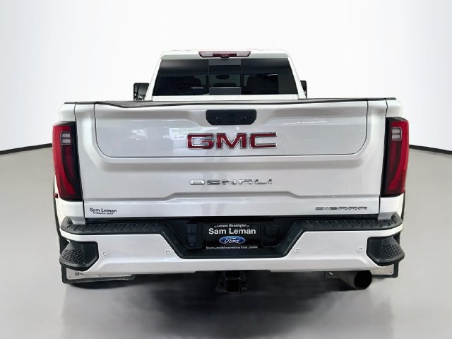 Used 2024 GMC Sierra 3500 Denali w/ Technology Package AWD/4WD image 6