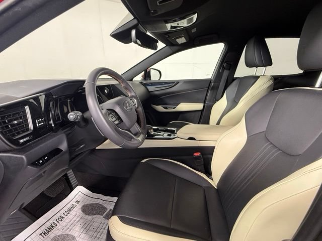 Used 2022 Lexus NX 250 FWD w/ Towing Package (2000 Lbs) image 16