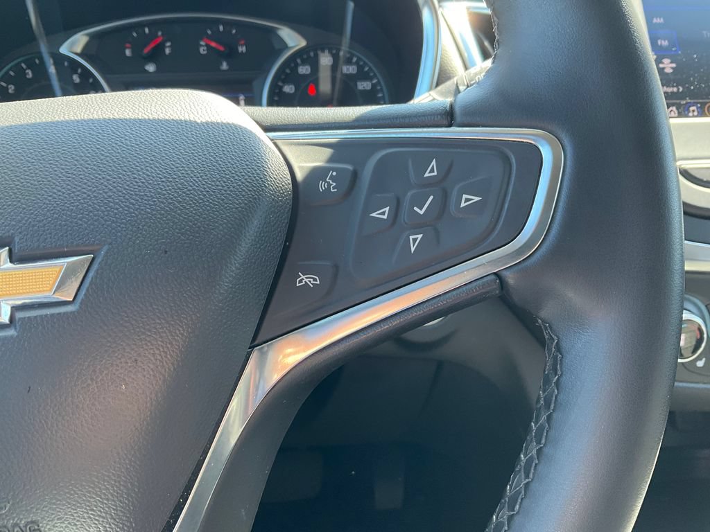 Used 2024 Chevrolet Equinox LT AWD/4WD image 6