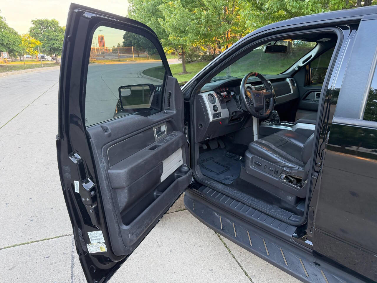 Used 2011 Ford F150 Raptor w/ Raptor Luxury Pkg AWD/4WD image 15