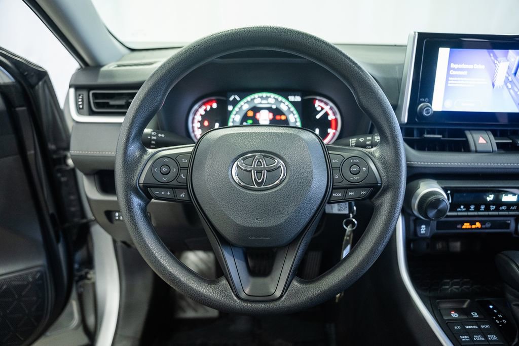 Used 2025 Toyota RAV4 LE image 24