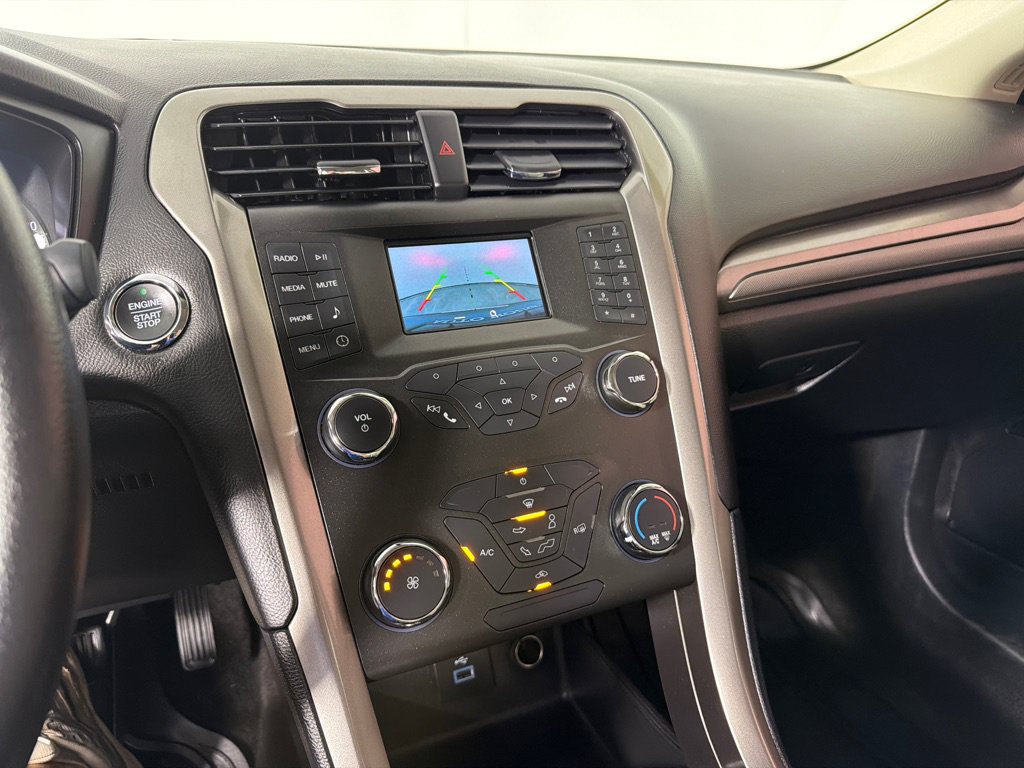Used 2019 Ford Fusion S FWD image 16