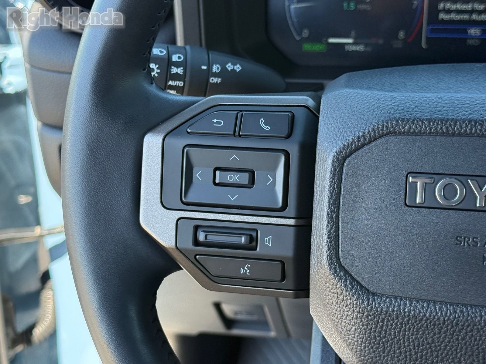 Used 2024 Toyota Land Cruiser image 16