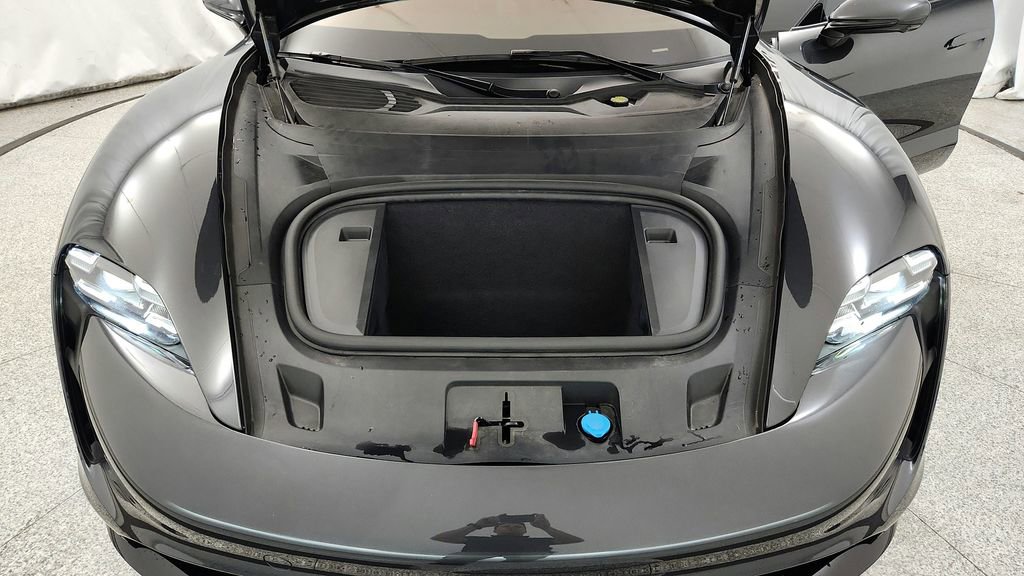 Used 2020 Porsche Taycan Turbo S AWD/4WD image 48