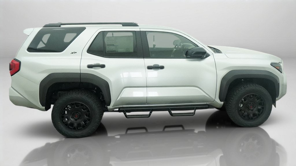 New 2026 Toyota 4Runner SR5 AWD/4WD image 14