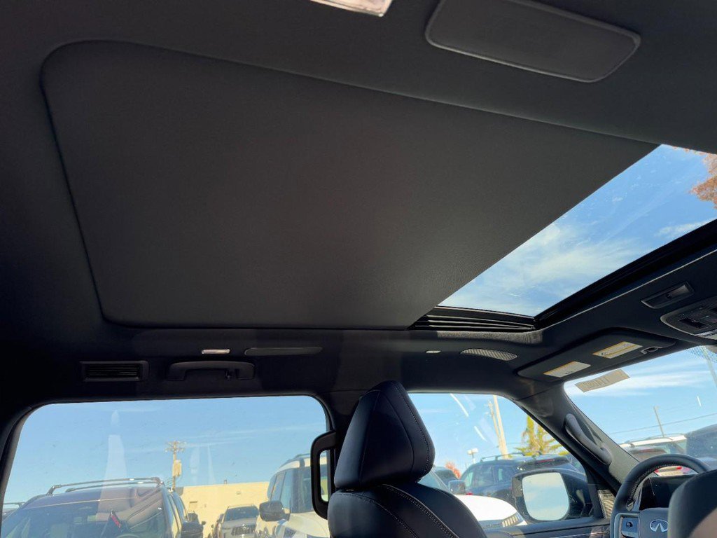 New 2026 INFINITI QX80 4WD w/ Sport Exterior Package image 6