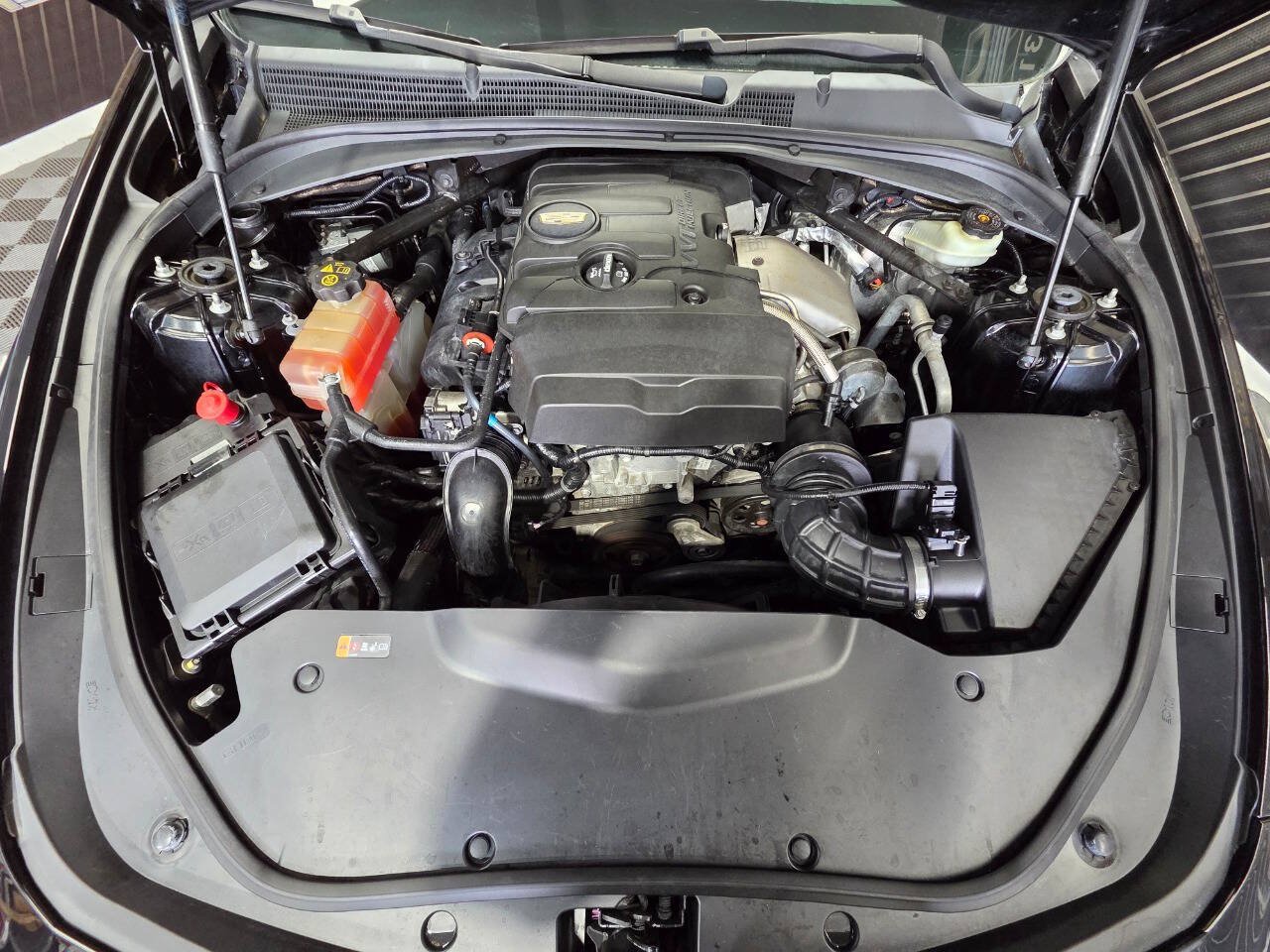 Used 2016 Cadillac CTS Luxury RWD image 31