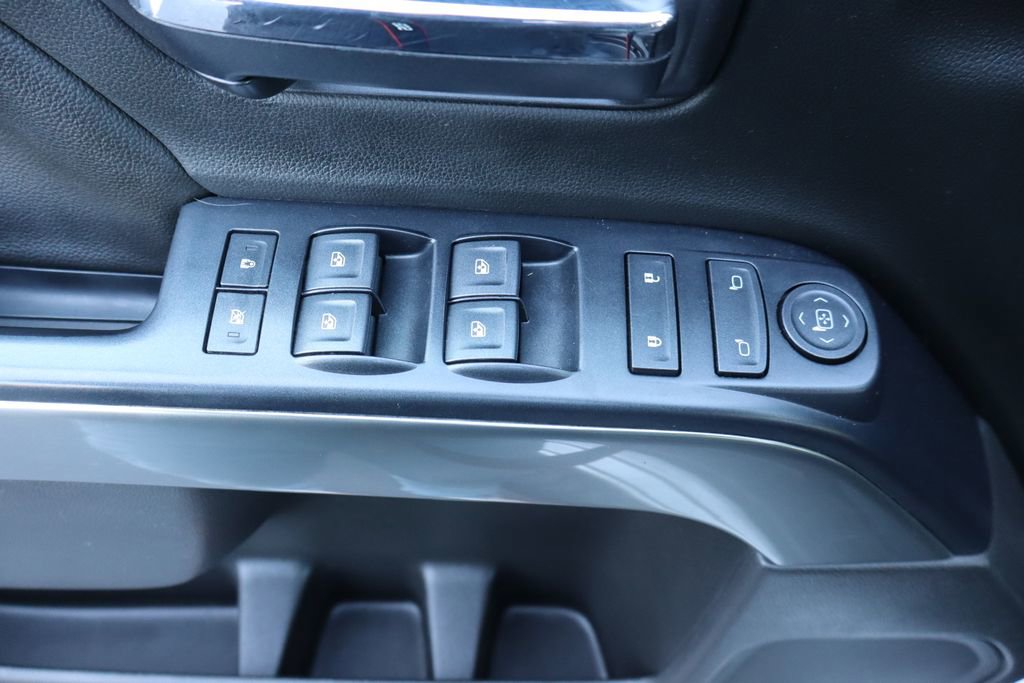Used 2018 Chevrolet Silverado 1500 LT w/ All Star Edition AWD/4WD image 14