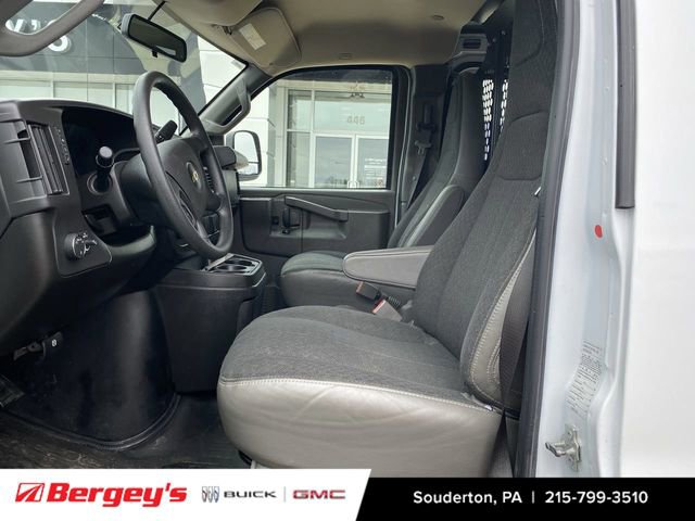 Certified 2024 Chevrolet Express 2500 w/ Driver Convenience Package image 9