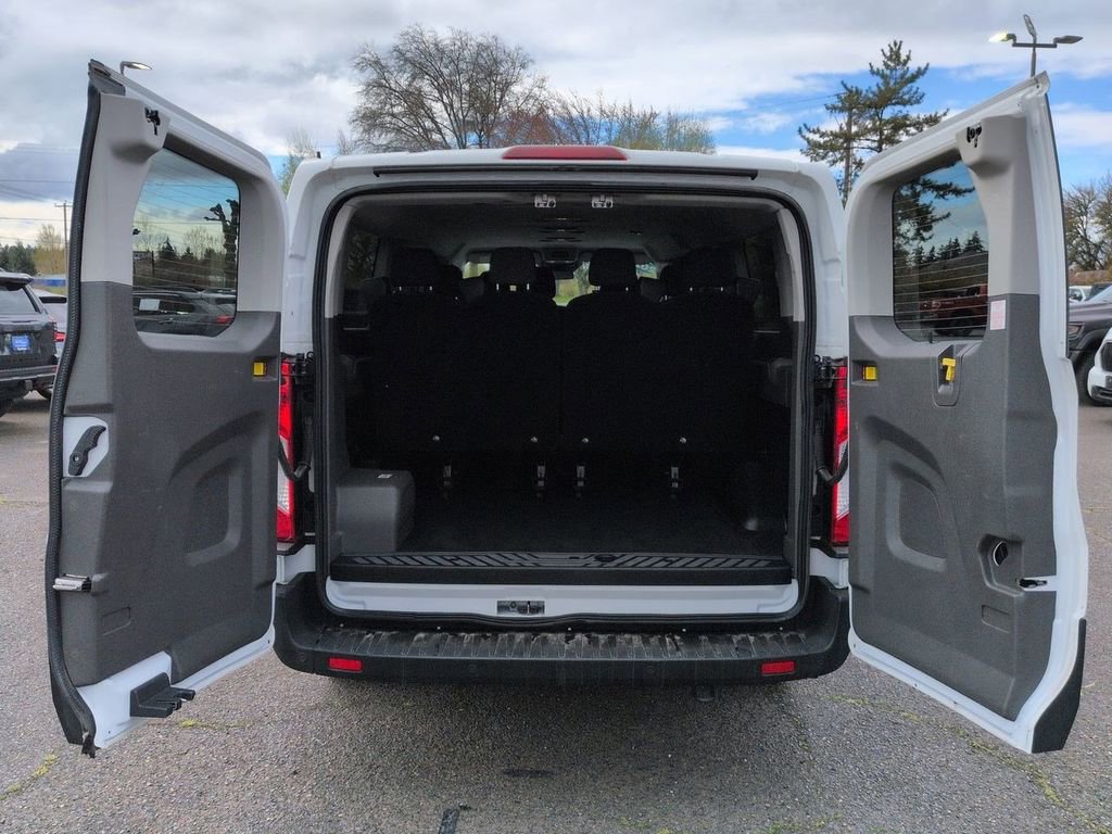 Used 2024 Ford Transit 350 XLT image 24