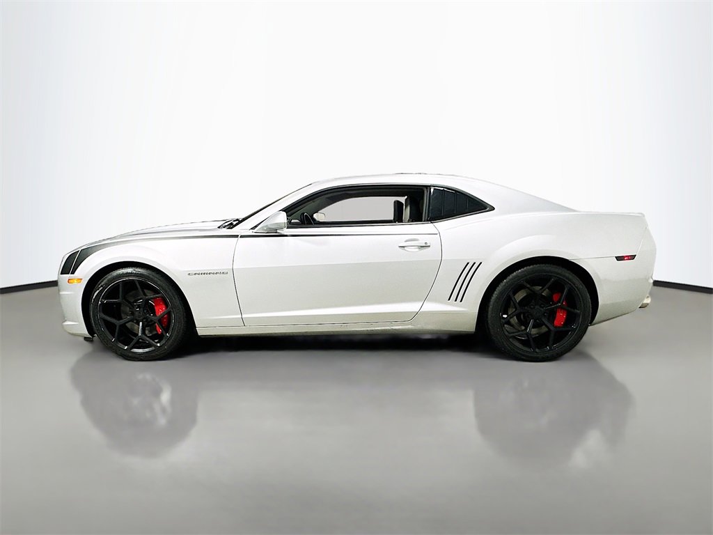 Used 2013 Chevrolet Camaro SS w/ RS Package image 5