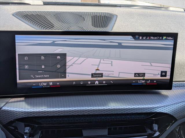 Used 2025 BMW 430i Coupe w/ Convenience Package RWD image 15