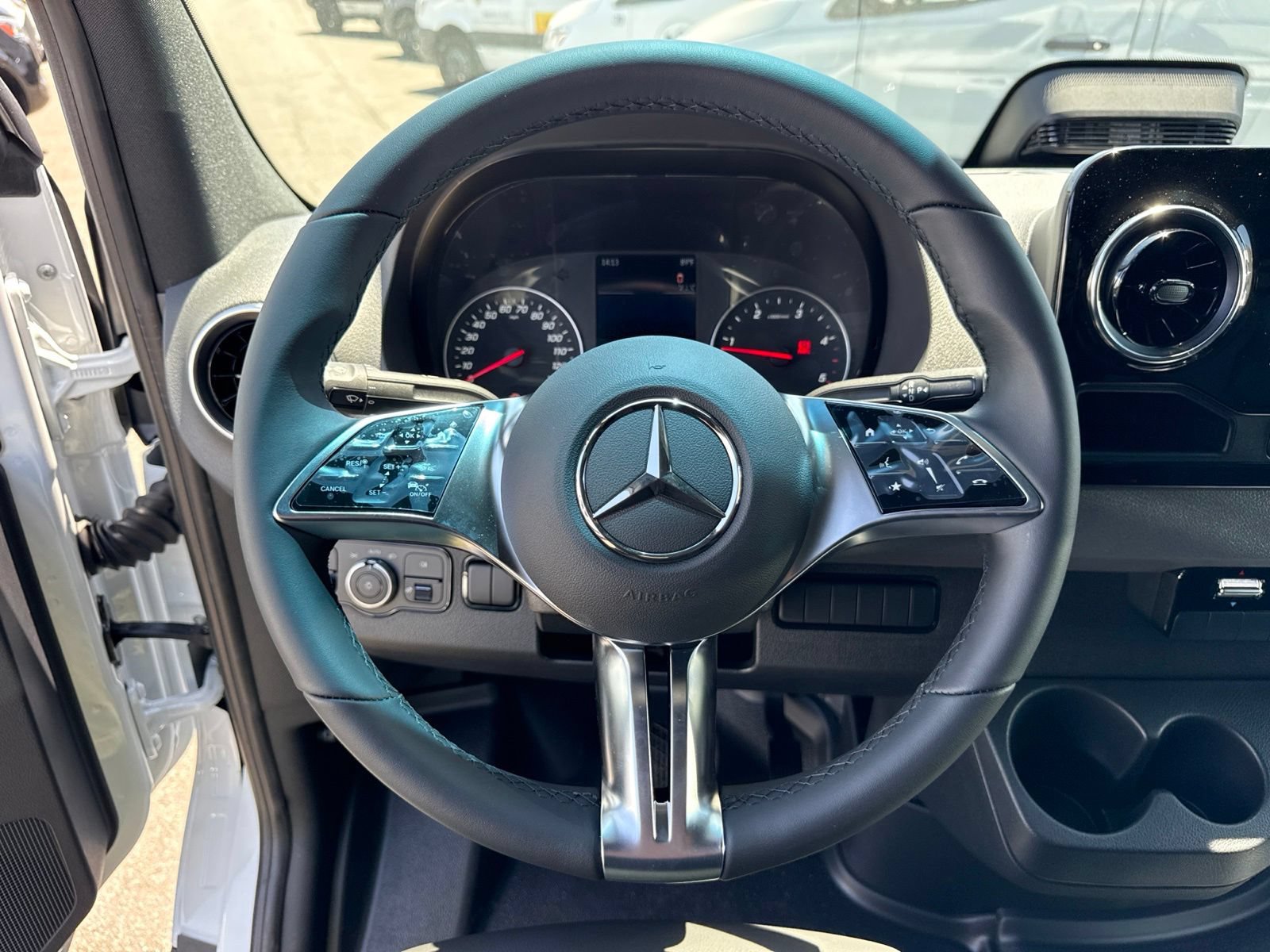 New 2026 Mercedes-Benz Sprinter 2500 image 21