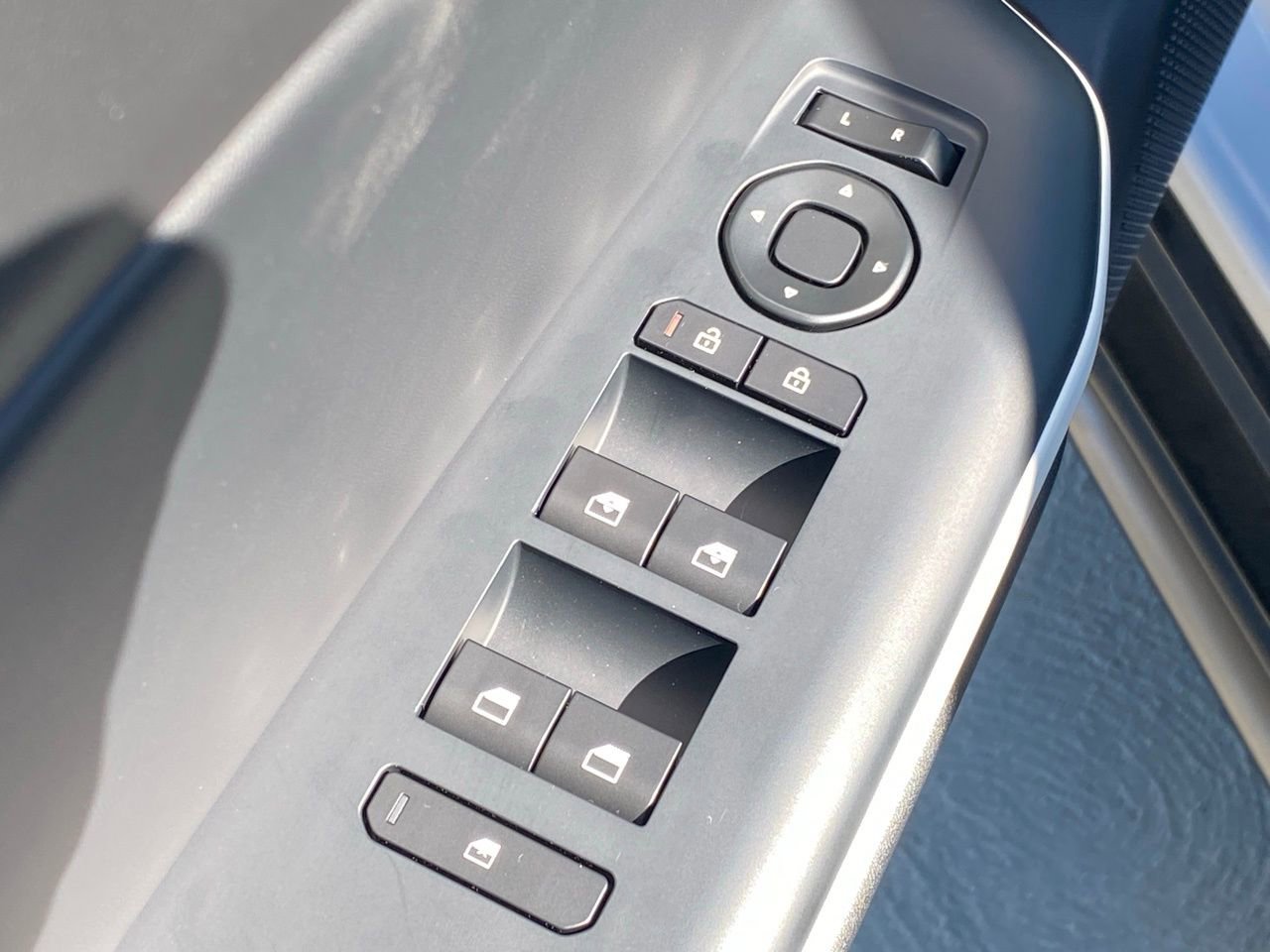 New 2025 Kia K4 GT-Line image 11