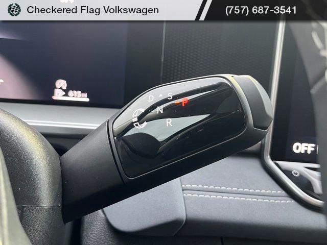 New 2026 Volkswagen Tiguan SE image 37