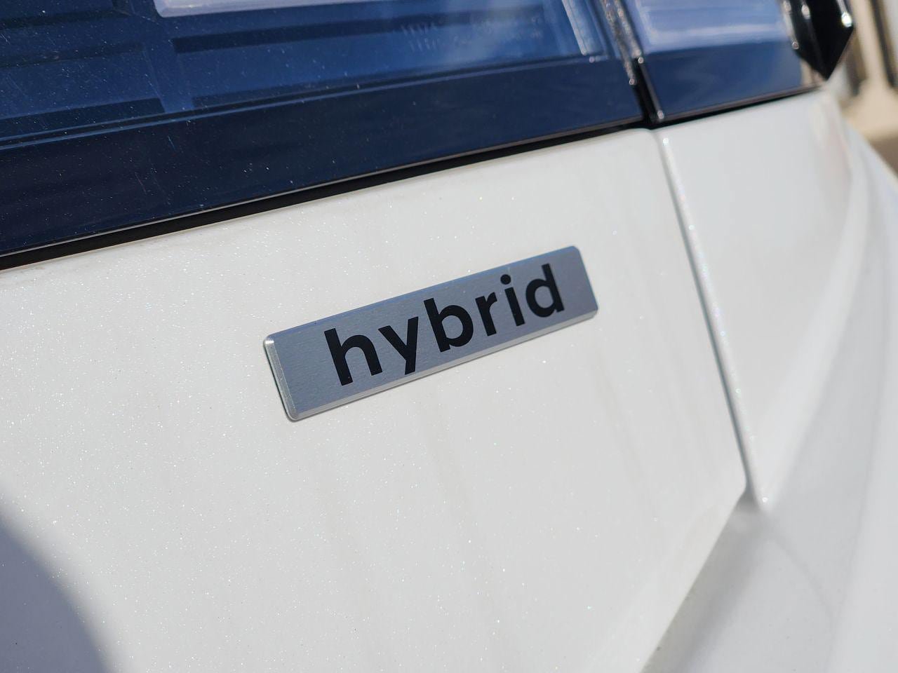 New 2026 Hyundai Sonata Limited FWD image 9