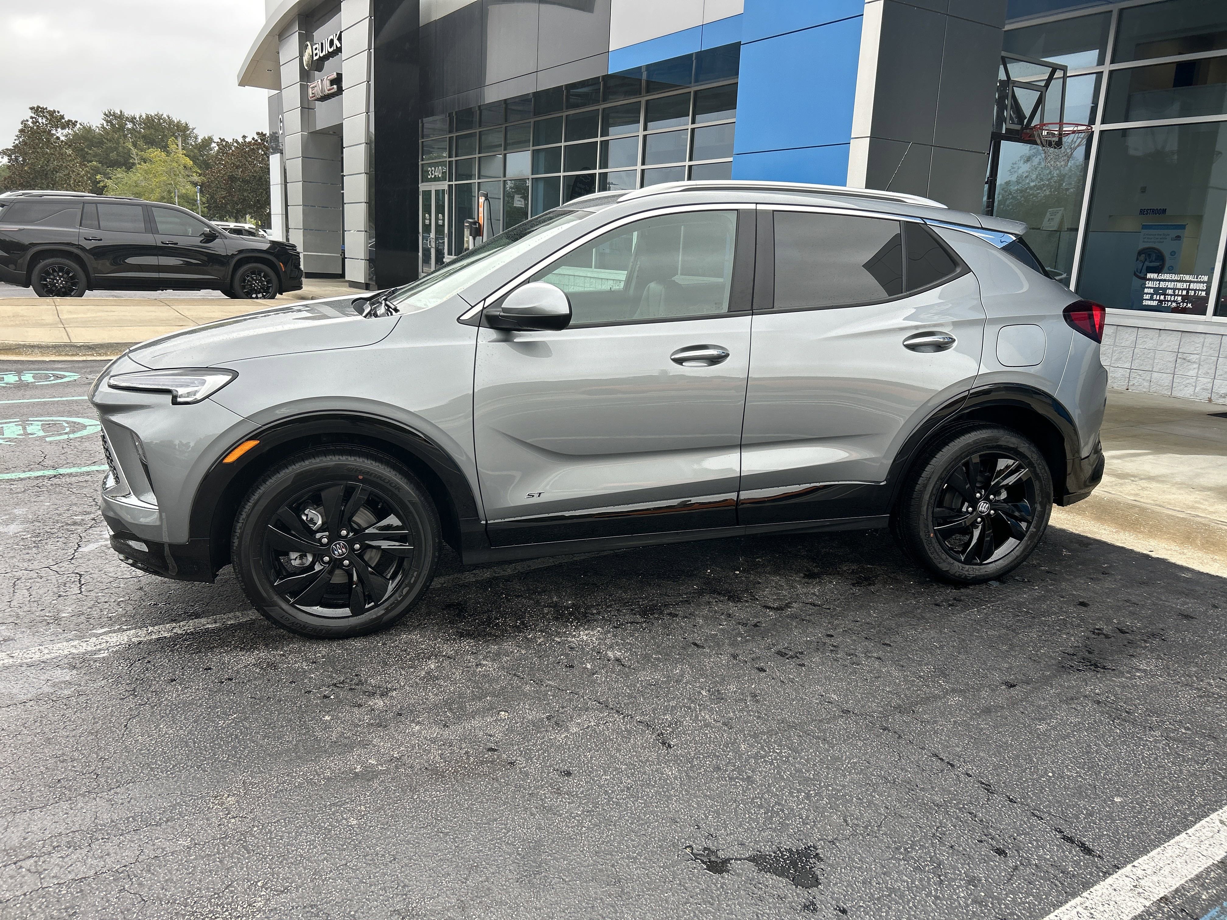 New 2026 Buick Encore GX Sport Touring image 5