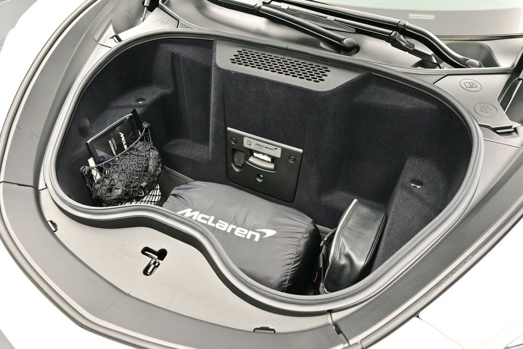 Used 2025 McLaren GTS RWD image 15