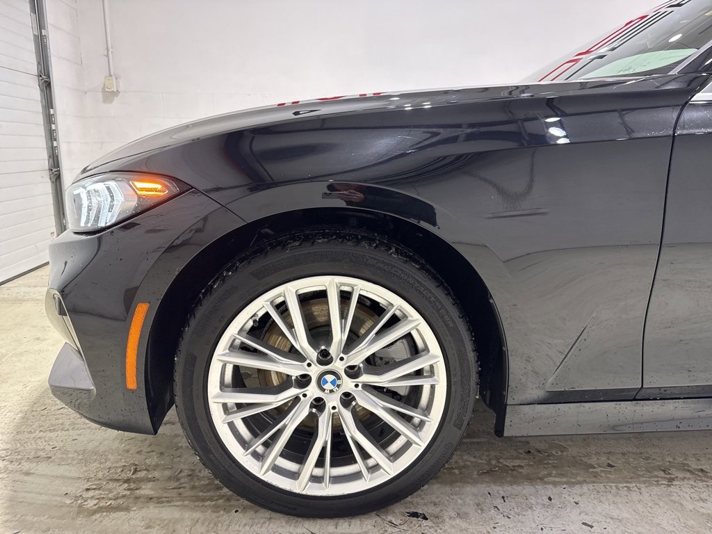 Used 2024 BMW 330i xDrive Sedan w/ Convenience Package image 7