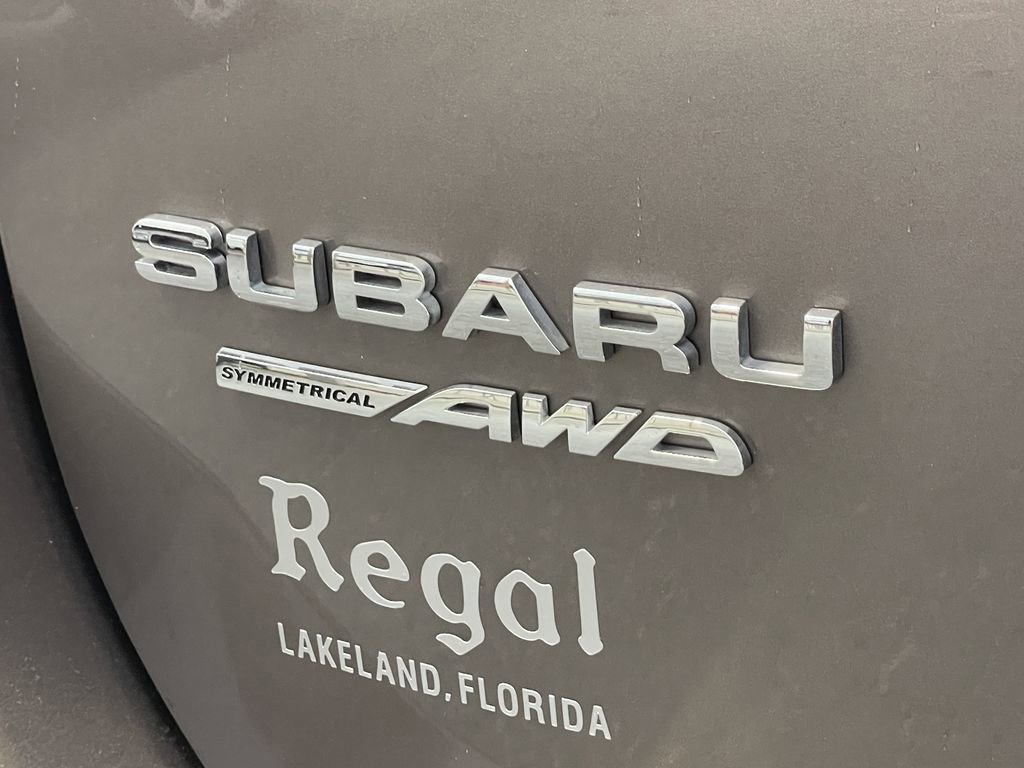 Used 2024 Subaru Forester Premium image 9