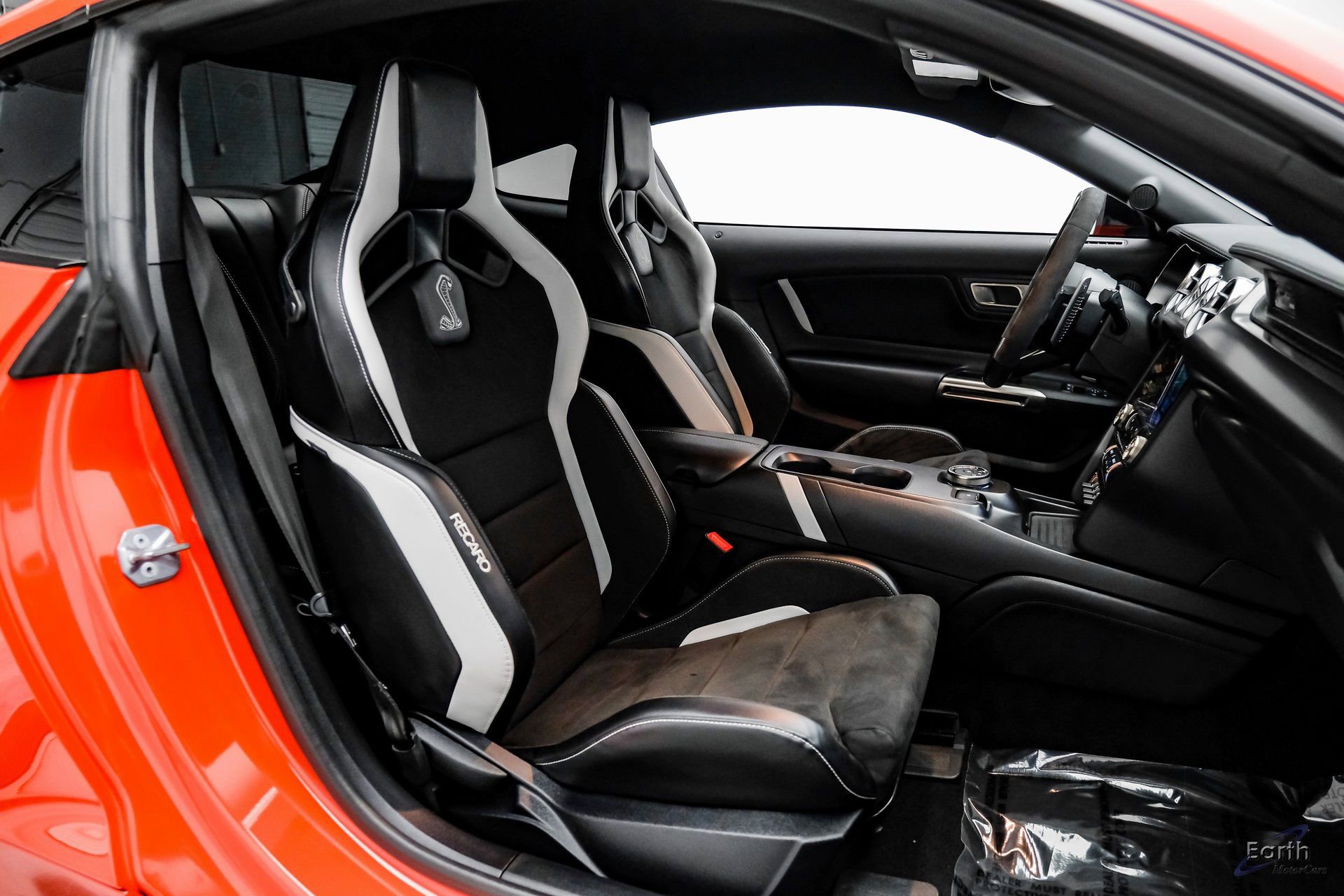 Used 2022 Ford Mustang Shelby GT500 w/ Technology Package image 51