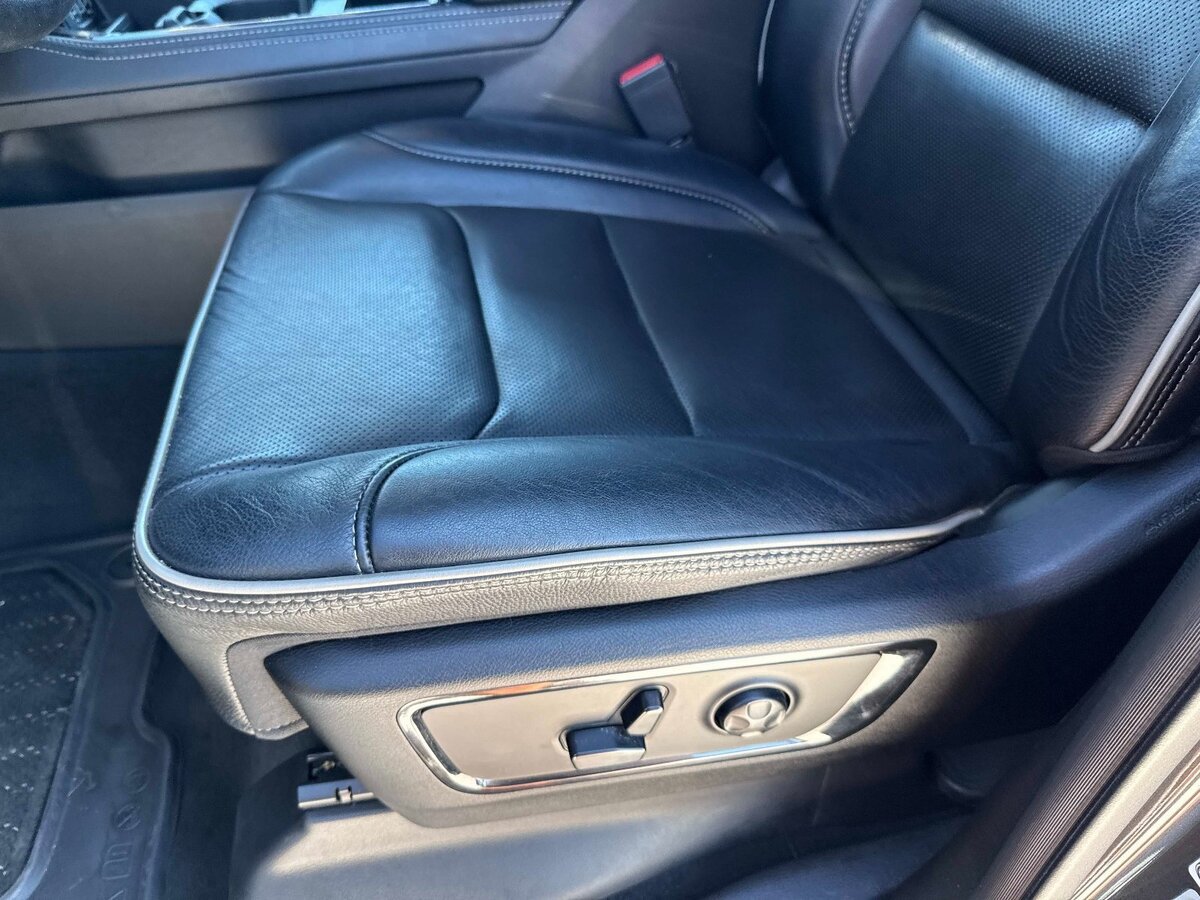 Used 2022 RAM 1500 Limited RWD image 21