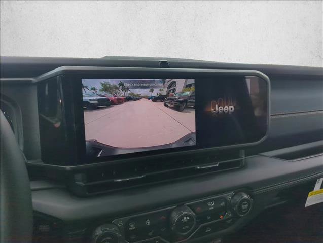 New 2026 Jeep Gladiator Sport image 10