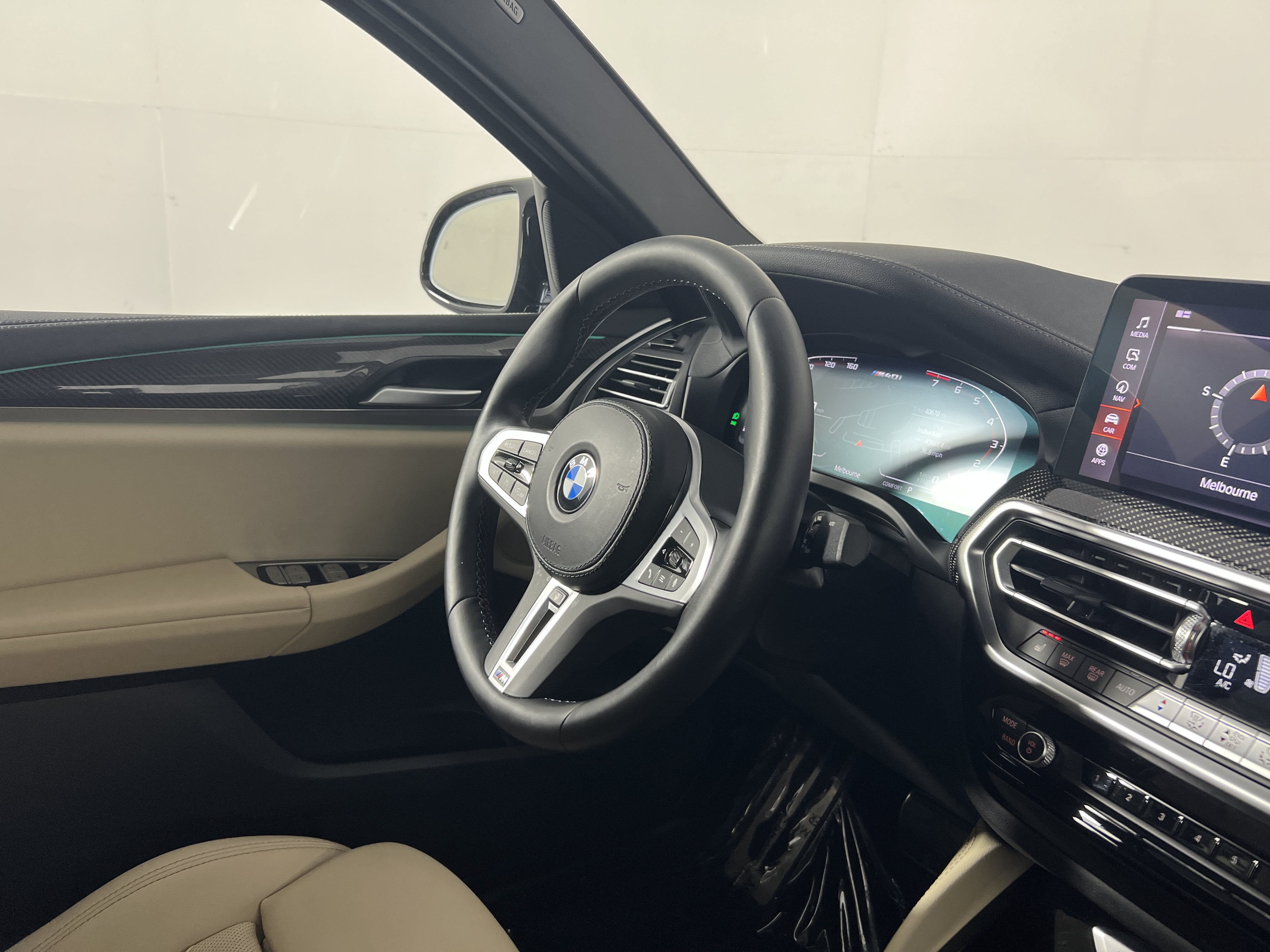 Used 2024 BMW X4 M40i w/ Premium Package AWD/4WD image 10