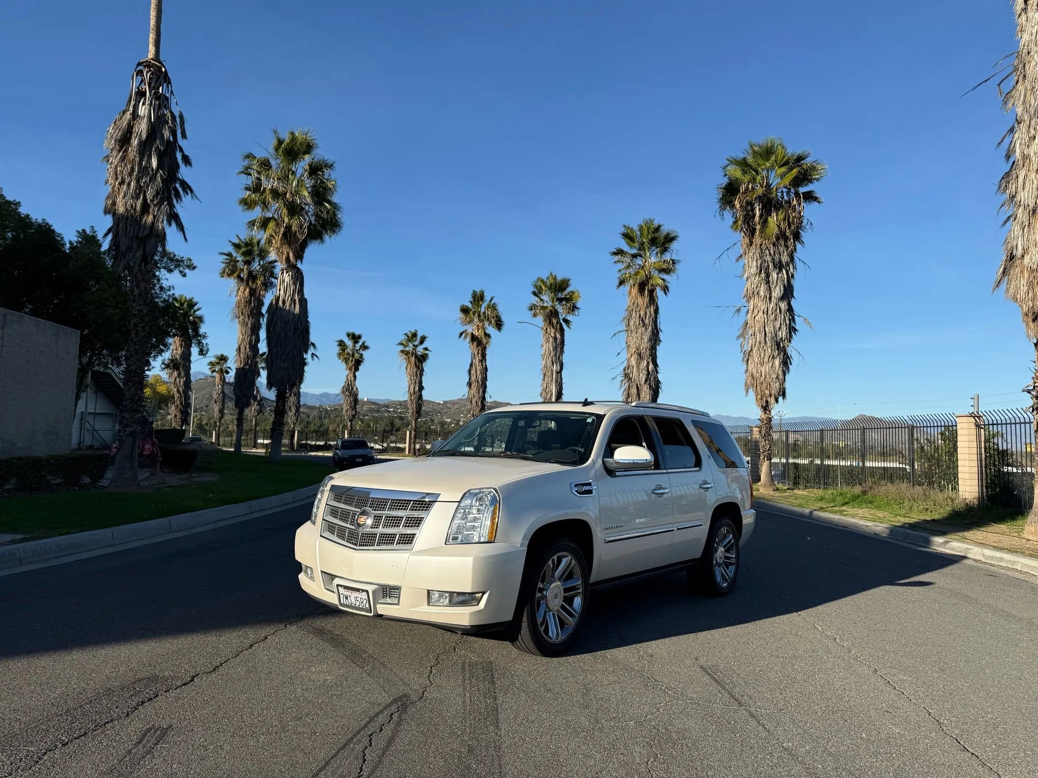 Used 2013 Cadillac Escalade Platinum