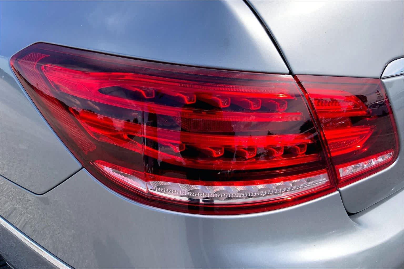 Used 2014 Mercedes-Benz E 350 Coupe image 28
