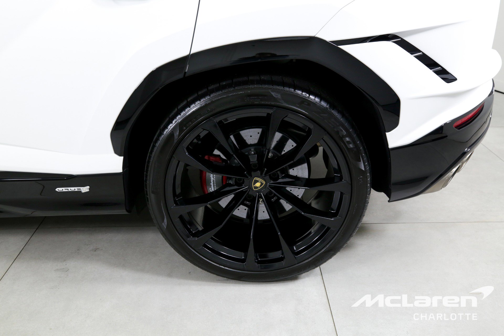 Used 2023 Lamborghini Urus S image 36