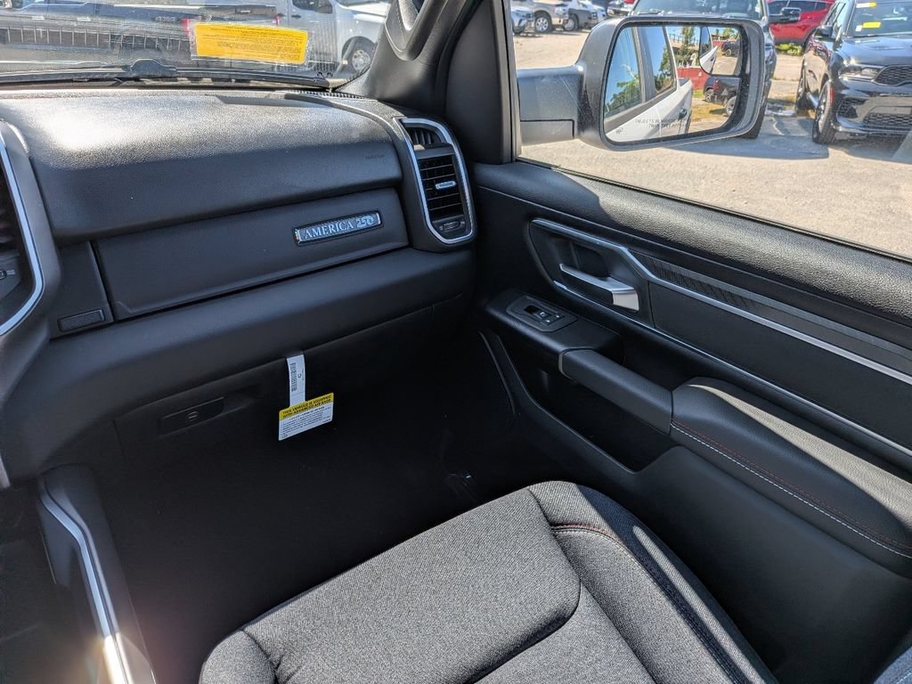New 2026 RAM 1500 Big Horn AWD/4WD image 18
