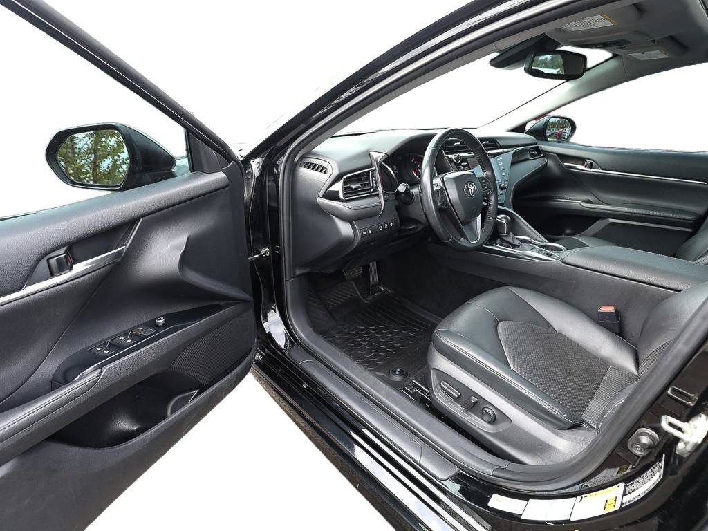 Used 2020 Toyota Camry XSE AWD/4WD image 11