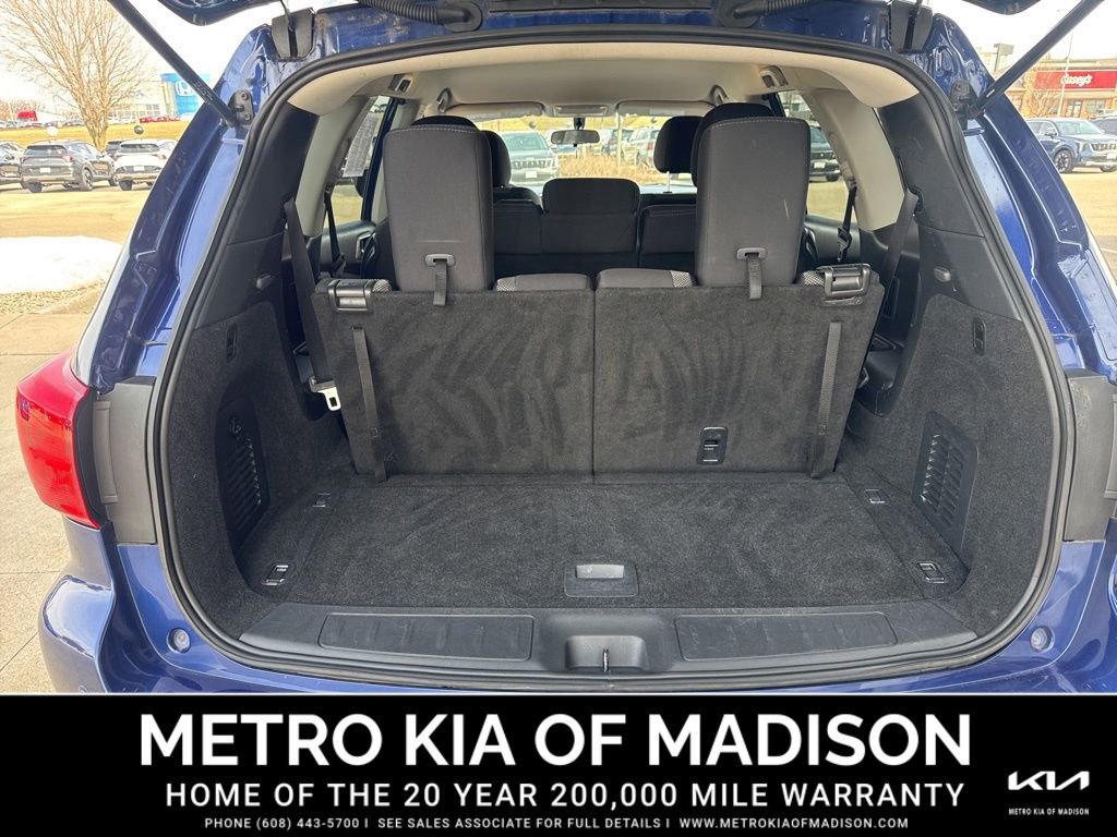 Used 2020 Nissan Pathfinder S image 26