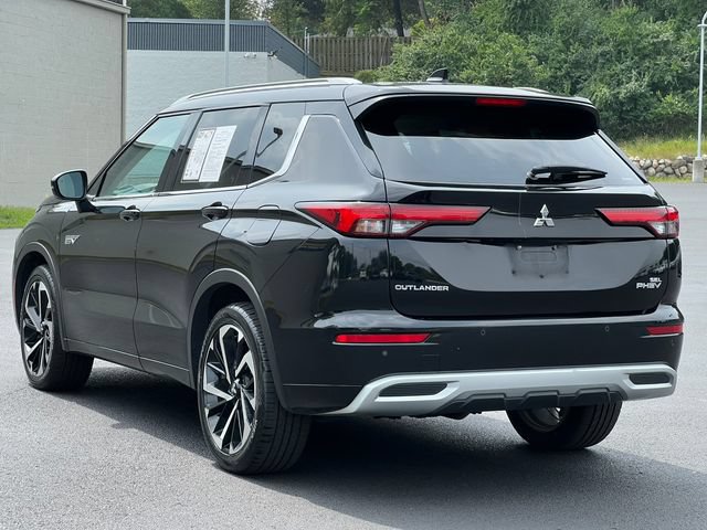 Used 2024 Mitsubishi Outlander SEL AWD/4WD image 14