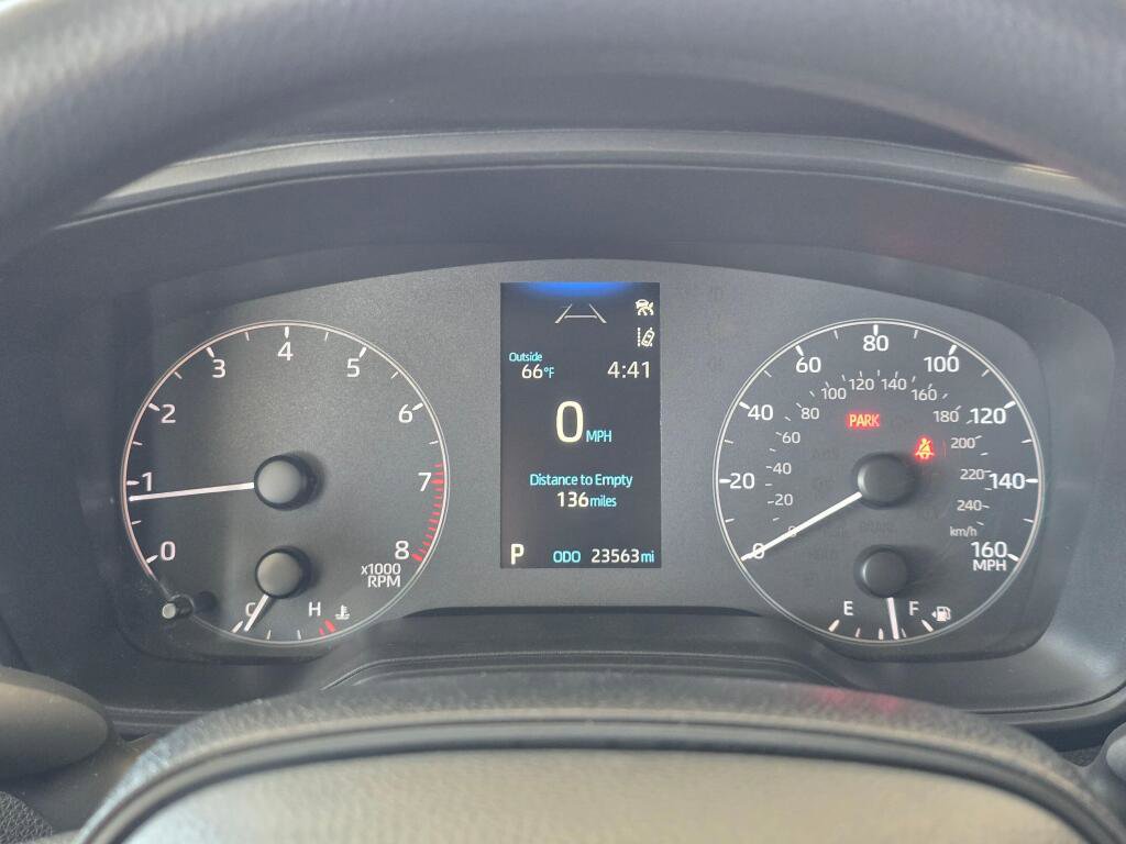 Used 2024 Toyota Corolla LE FWD image 27
