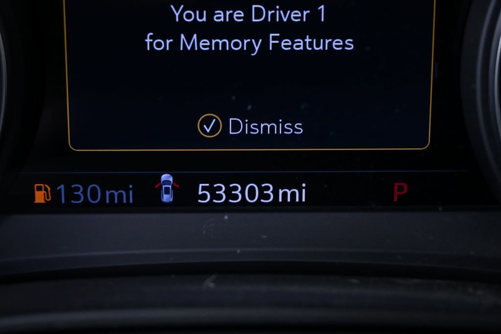 Used 2022 Cadillac XT6 Premium Luxury w/ Technology Package image 28