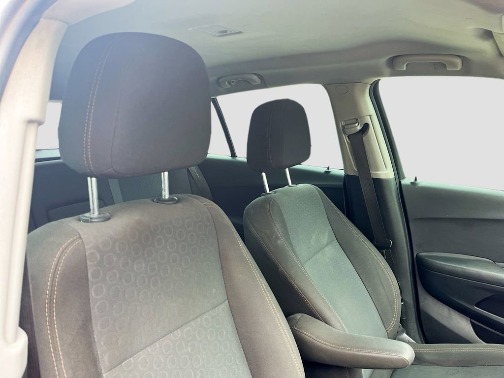 Used 2020 Chevrolet Trax LS FWD image 25