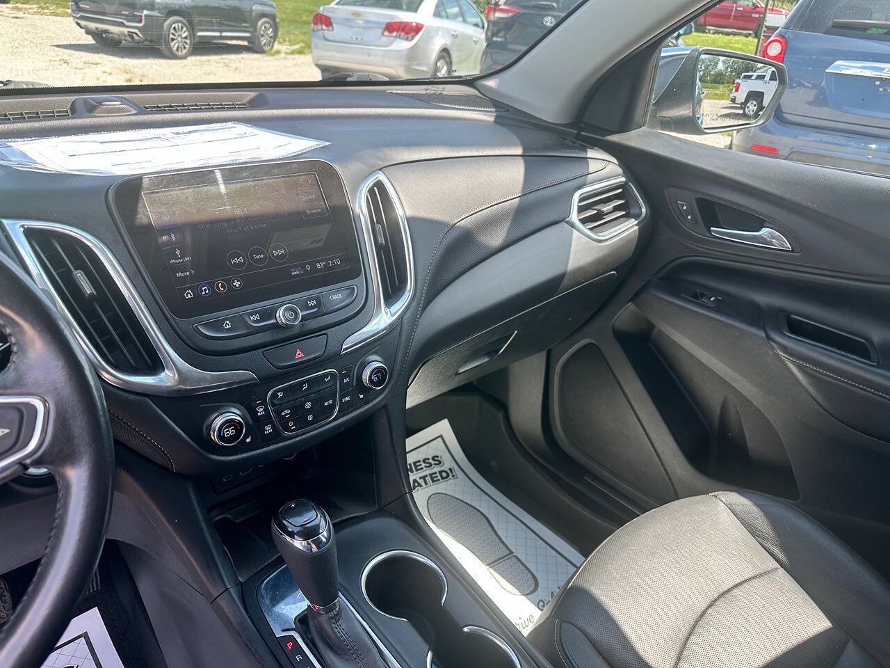 Used 2021 Chevrolet Equinox Premier w/ LPO, Floor Liner Package FWD image 14